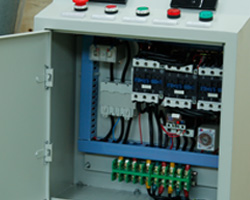 顆粒機(jī)電控箱 玉米秸稈顆粒機(jī)安全電控箱